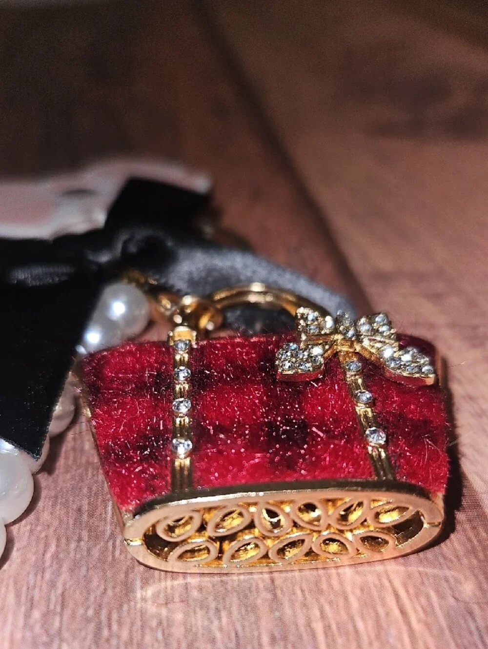 Pearl-Accent Mini Purse Keychain with Black Ribbon New